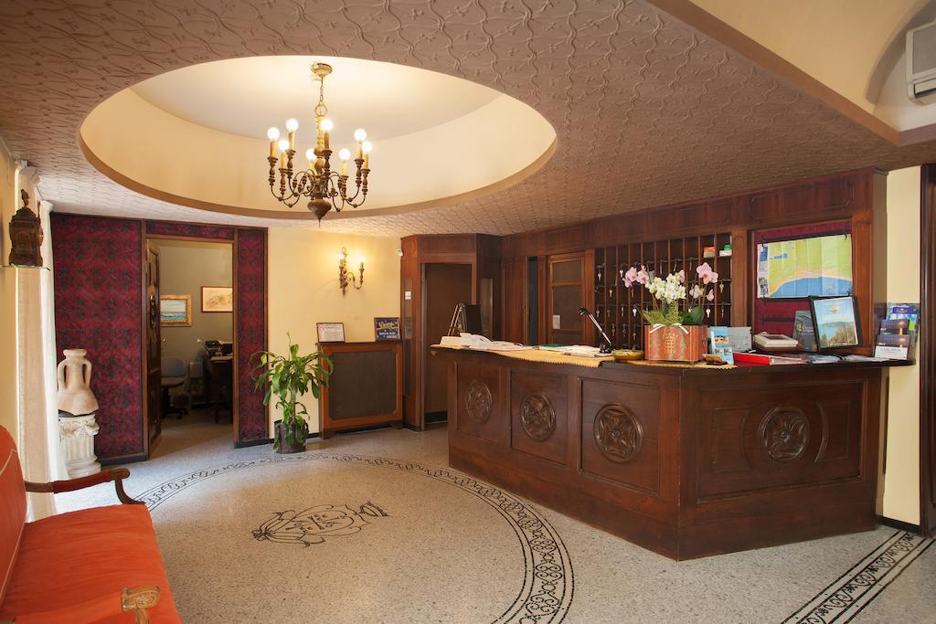 Hotel Splendid Mare Laigueglia Exteriér fotografie