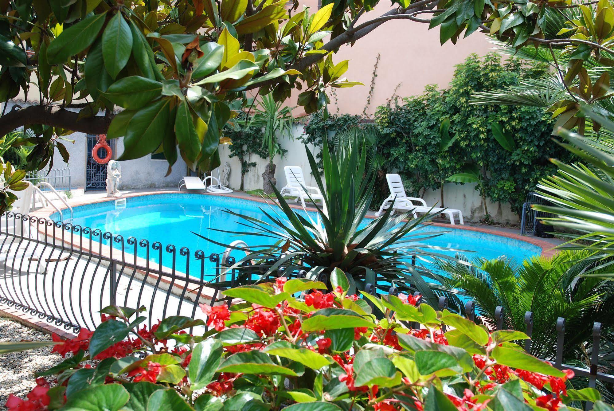 Hotel Splendid Mare Laigueglia Exteriér fotografie